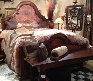 Caracol King Bed