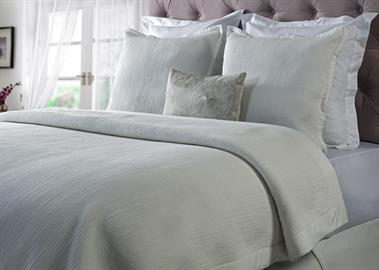 Laela Coverlet